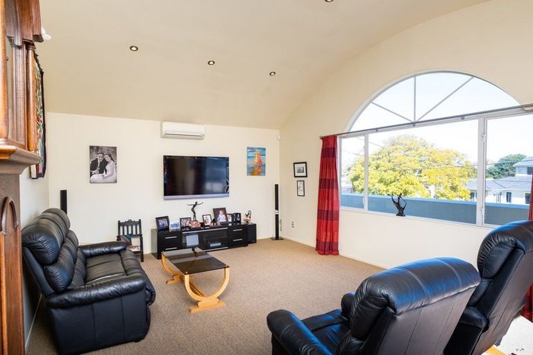 Photo of property in 9a Avenue Road, Greenmeadows, Napier, 4112