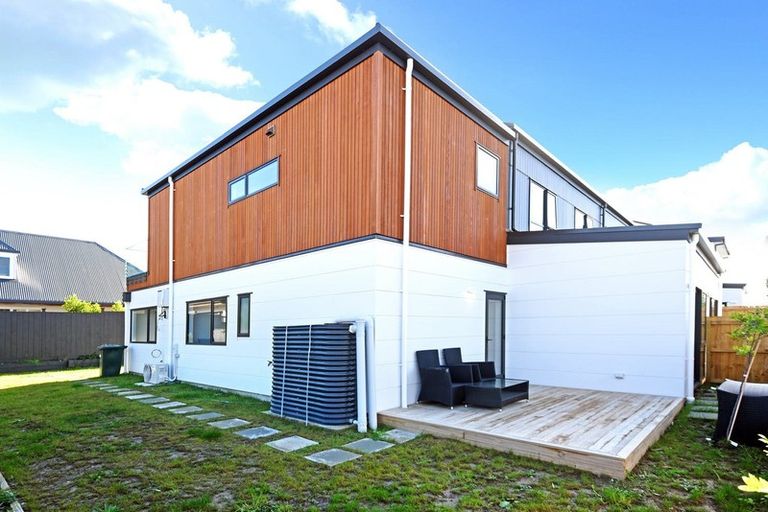 Photo of property in 5d Northboro Road, Hauraki, Auckland, 0622