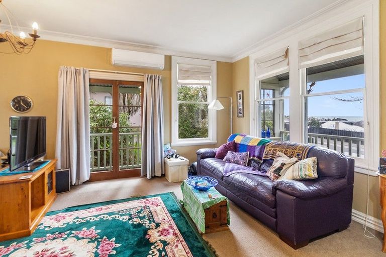 Photo of property in 128 Evans Street, Waimataitai, Timaru, 7910