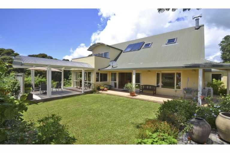 Photo of property in 25 Edkins Road, Kerikeri, 0230
