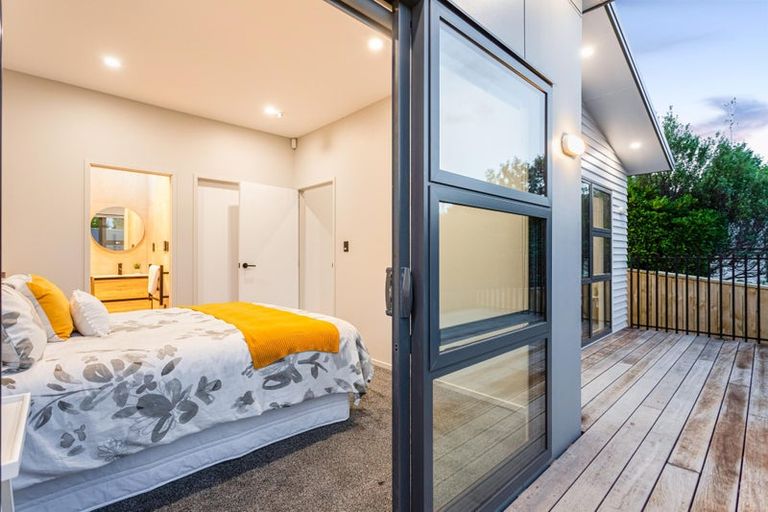 Photo of property in 6a Zingaro Place, Massey, Auckland, 0614