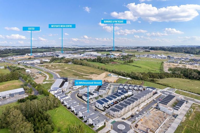 Photo of property in 31 Whiteywood Street, Westgate, Auckland, 0814