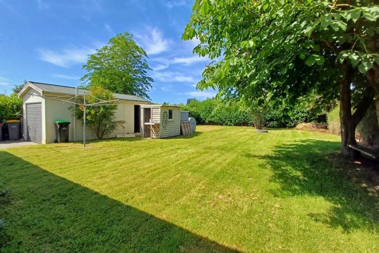 Photo of property in 27 School Road, Fairlie, 7925