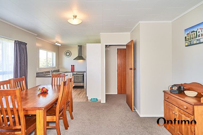 Photo of property in 11 Mckeefry Avenue, Greenmeadows, Napier, 4112