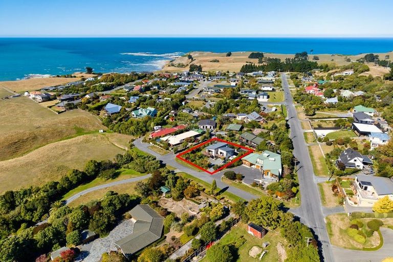 Photo of property in 4 Dover Terrace, Kaikoura, 7300