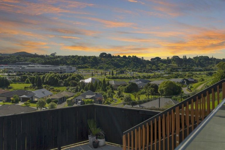 Photo of property in 3 Gyle Place, Pyes Pa, Tauranga, 3112