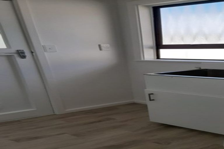 Photo of property in 29 Merton Crescent, Pirimai, Napier, 4112