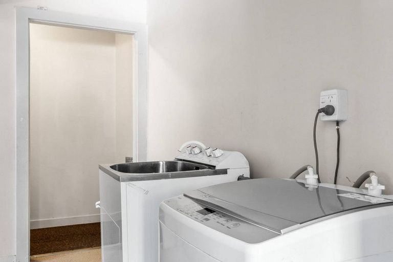 Photo of property in 30 Sheldon Street, Woolston, Christchurch, 8023