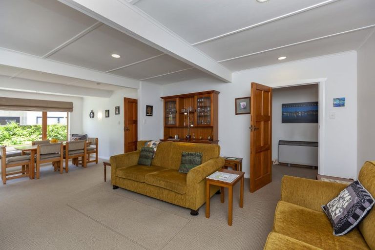 Photo of property in 131 Rosetta Road, Raumati South, Paraparaumu, 5032