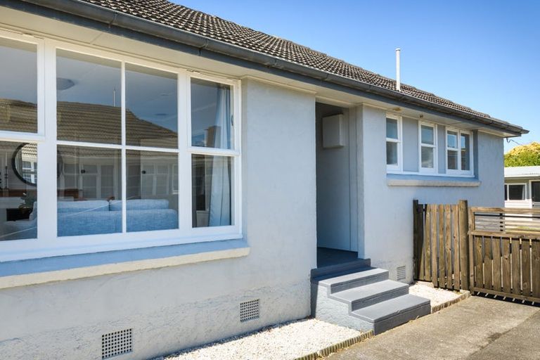 Photo of property in 112 Limbrick Street, Terrace End, Palmerston North, 4410
