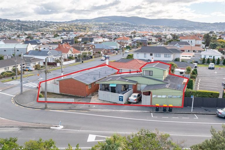 Photo of property in 105 Queens Drive, Saint Kilda, Dunedin, 9012