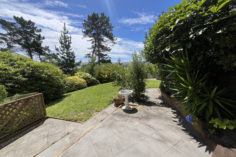 Photo of property in 34 Molyneux Close, Whitby, Porirua, 5024