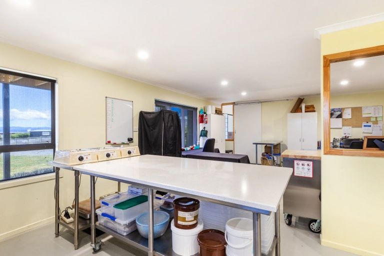 Photo of property in 33 Turangitukua Terrace, Kuratau, Turangi, 3381