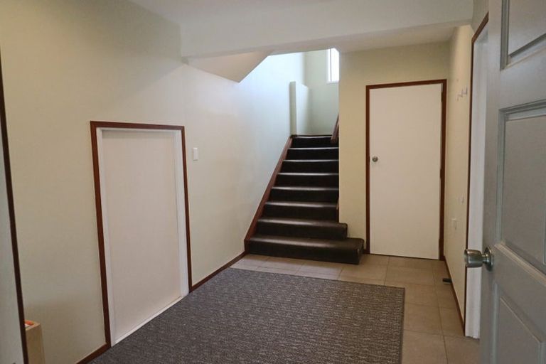 Photo of property in 55 Dignan Street, Point Chevalier, Auckland, 1022