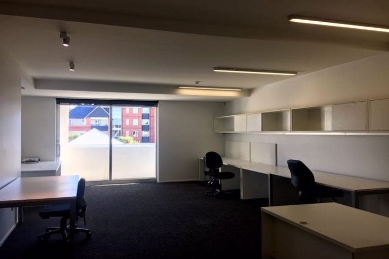 Photo of property in 179 Victoria Street, Cambridge, 3434