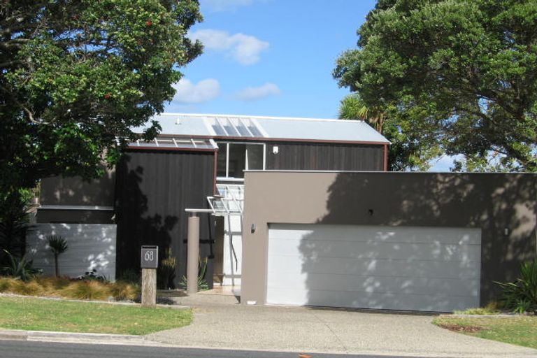 Photo of property in 68 Kowhai Road, Campbells Bay, Auckland, 0630