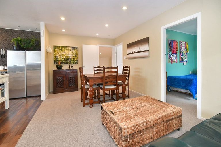 Photo of property in 1/108 Parkhurst Road, Parakai, 0830