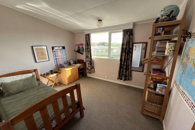 Photo of property in 3 Fernleigh Street, Ferndale, New Plymouth, 4310