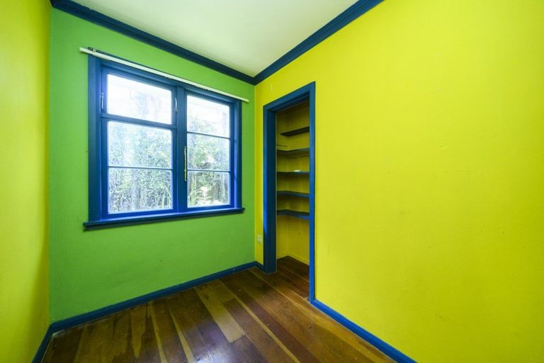 Photo of property in 89 Pahiatua Street, Hokowhitu, Palmerston North, 4410