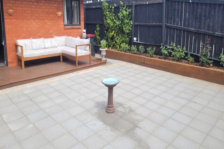 Photo of property in 1/65 Effingham Street, North New Brighton, Christchurch, 8083