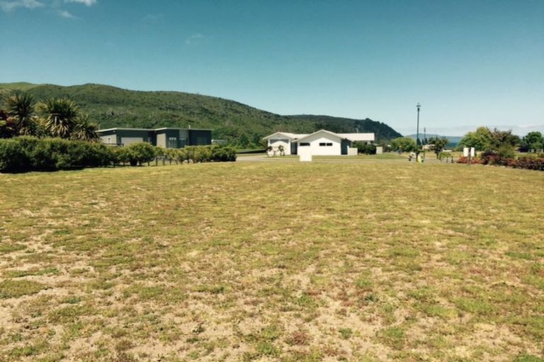 Photo of property in 11 Bodes Lane, Kinloch, Taupo, 3377