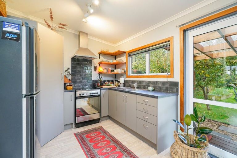 Photo of property in 38 Flemington Road, Woodlands, Invercargill, 9871