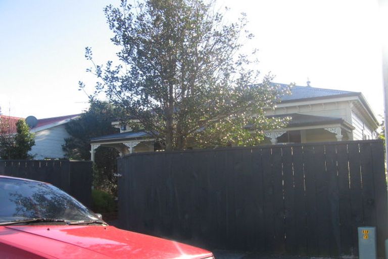 Photo of property in 27 Pretoria Street, Hutt Central, Lower Hutt, 5010
