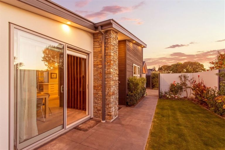 Photo of property in 16 Muirhill Street, Halswell, Christchurch, 8025