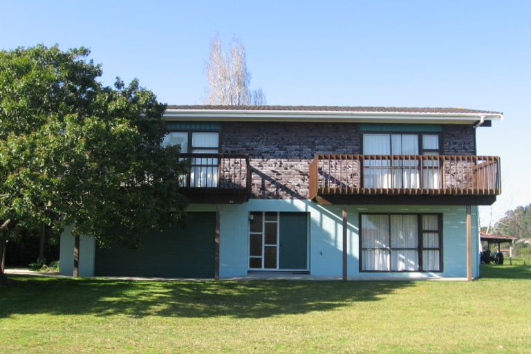 Photo of property in 43 Oyster Drive, Cooks Beach, Whitianga, 3591