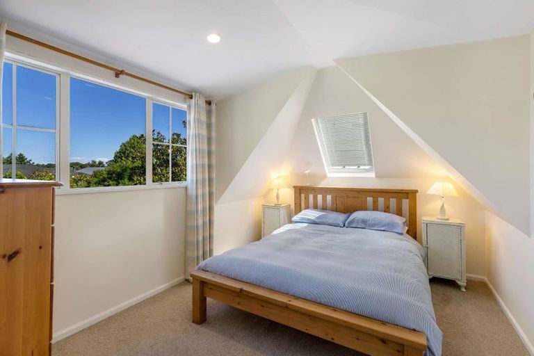 Photo of property in 18 Thornley Place, Woodend, 7610