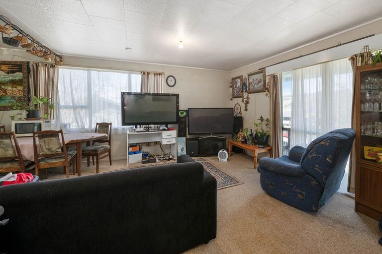 Photo of property in 19 Crystal Place, Pukehangi, Rotorua, 3015