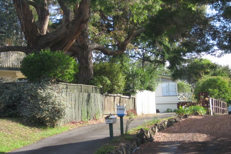 Photo of property in 50a Weldene Avenue, Glenfield, Auckland, 0629