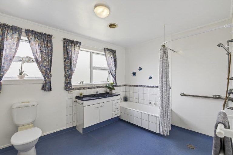Photo of property in 48a Dorset Avenue, Westown, New Plymouth, 4310