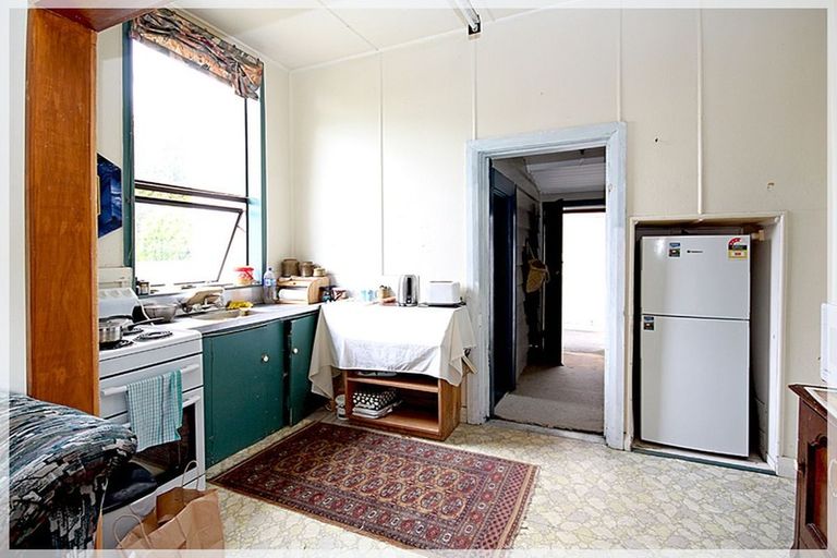 Photo of property in 4 Park Street, Foxton, 4814