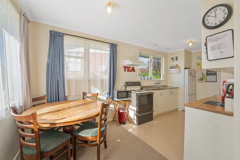 Photo of property in 14 Tavistock Street, Westown, New Plymouth, 4310