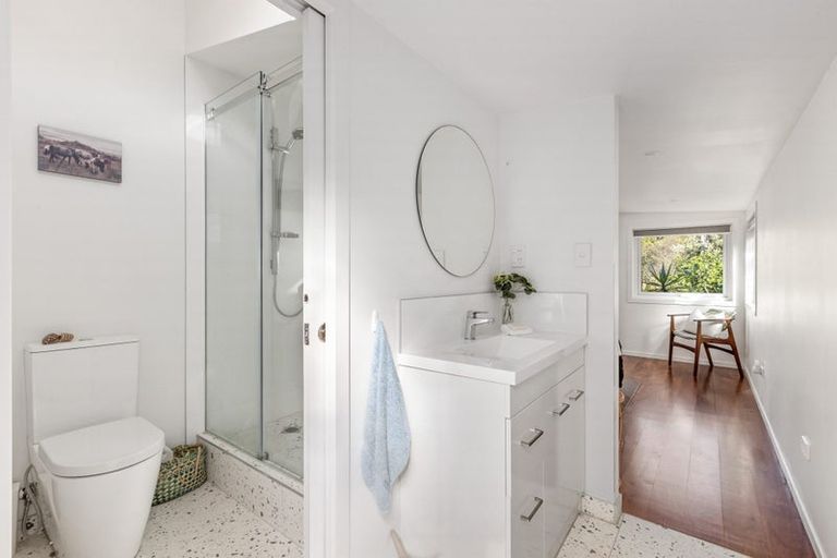 Photo of property in 264 Beach Road, Campbells Bay, Auckland, 0630