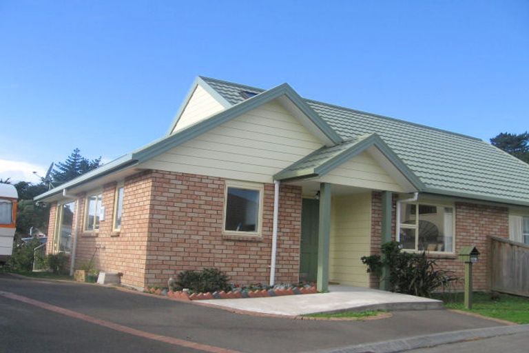 Photo of property in 45b Apple Terrace, Ranui, Porirua, 5024