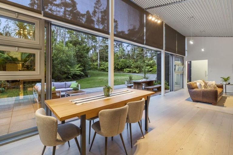 Photo of property in 287 Whitehills Road, Waitoki, Silverdale, 0994