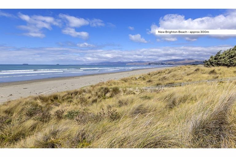 Photo of property in 57 Shackleton Street, New Brighton, Christchurch, 8061