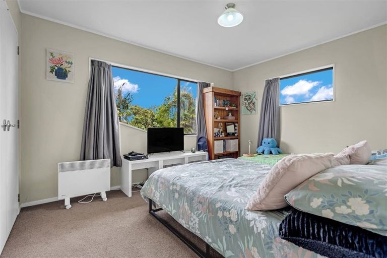 Photo of property in 57 George Crescent, Buckland, Pukekohe, 2677