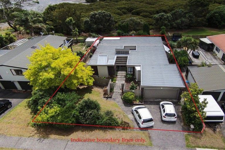 Photo of property in 25 Bluewater Place, Wattle Downs, Auckland, 2103