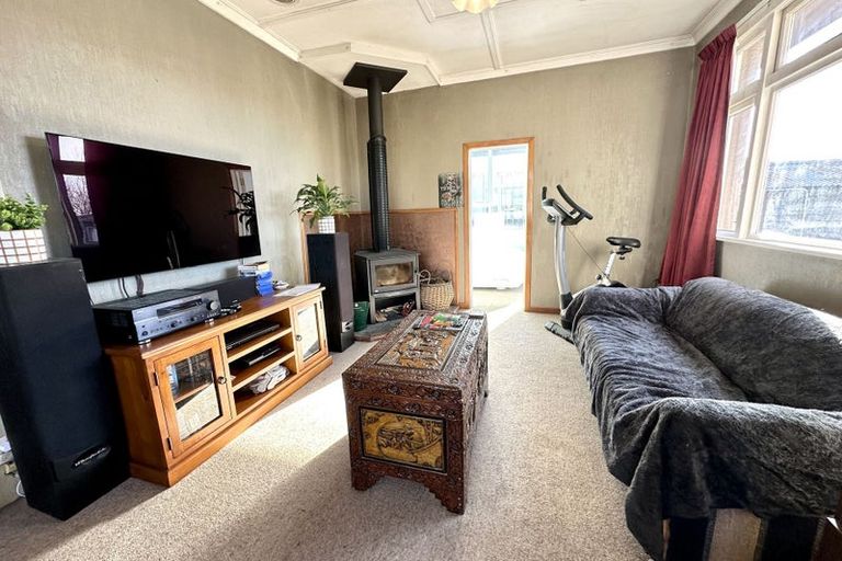 Photo of property in 186 Morton Street, Strathern, Invercargill, 9812