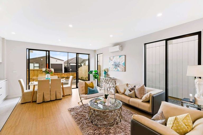 Photo of property in 30a Biokovo Street, Massey, Auckland, 0614