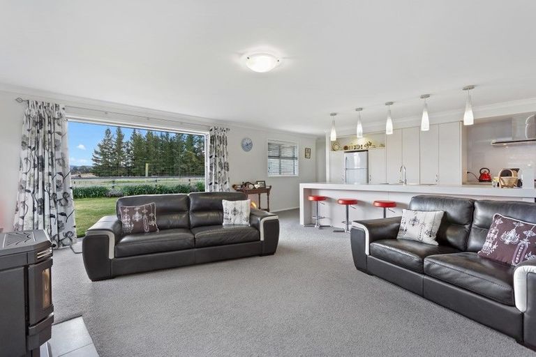 Photo of property in 59 Huntingdon Drive, Rangiora, 7400