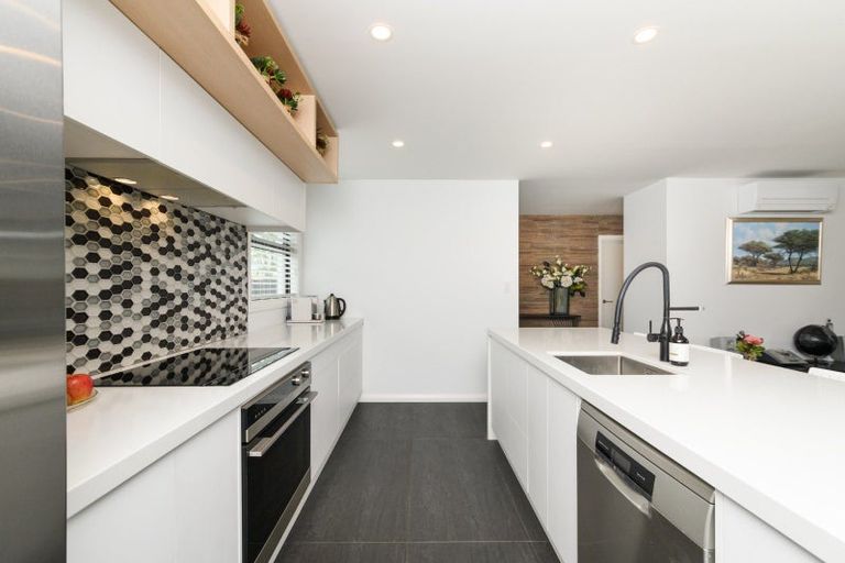 Photo of property in 451 College Street, Hokowhitu, Palmerston North, 4410