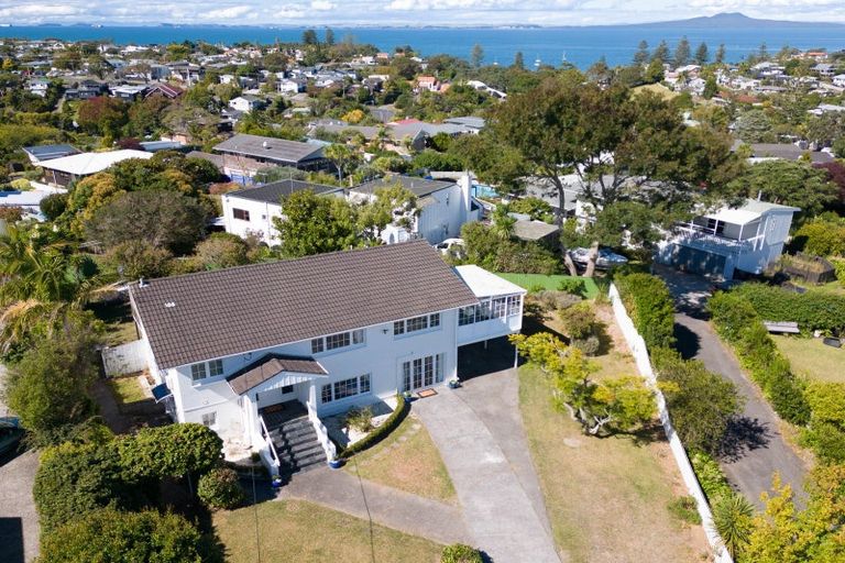 Photo of property in 24 Salem Place, Torbay, Auckland, 0630