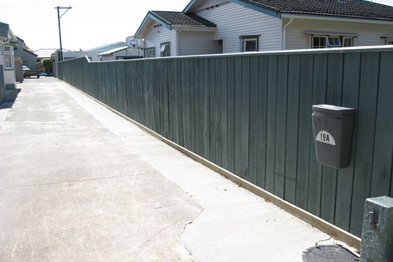 Photo of property in 19a Saint Ronans Avenue, Waterloo, Lower Hutt, 5011