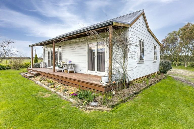 Photo of property in 1070 Grahams Road, Ashton, Ashburton, 7774