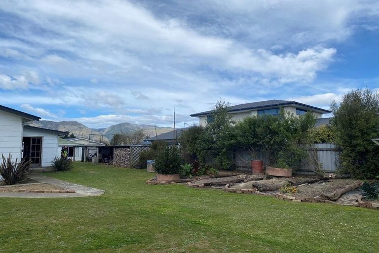 Photo of property in 176 Commercial Street, Takaka, 7110