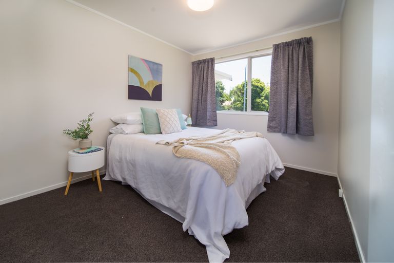 Photo of property in 18 Desmond Place, Otara, Auckland, 2023